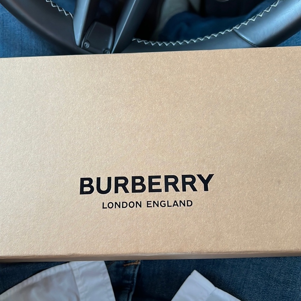 Burberry Slides